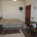 Venezuela Hotel *